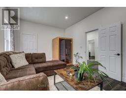 12 WELDON AVENUE - 11