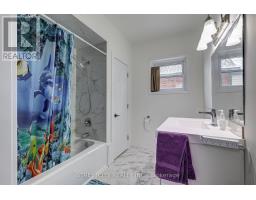 12 WELDON AVENUE - 35