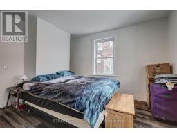 12 WELDON AVENUE - 40