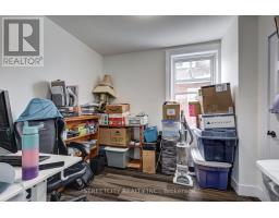 12 WELDON AVENUE - 41