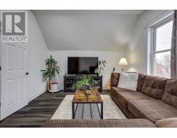 12 WELDON AVENUE - 8