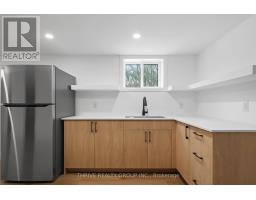 24 GOWER STREET - 29