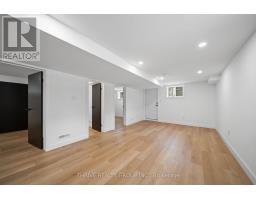 24 GOWER STREET - 32