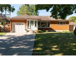 21 MARBENOR CRESCENT - 2