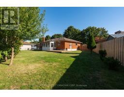 21 MARBENOR CRESCENT - 28