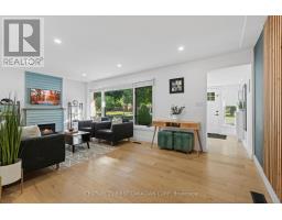 21 MARBENOR CRESCENT - 9