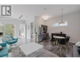 9385 ELVIAGE DRIVE - 32