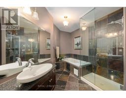 1107 - 250 PALL MALL STREET - 16