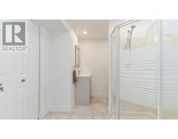 4 SCHREYER DRIVE - 31