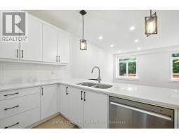 28 - 1870 ALDERSBROOK GATE - 10