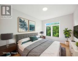 28 - 1870 ALDERSBROOK GATE - 19