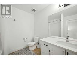 28 - 1870 ALDERSBROOK GATE - 20