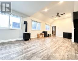 465 SECOND STREET - 4