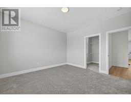 37 AYRSHIRE AVENUE - 22