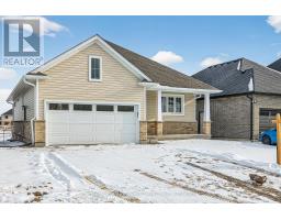 37 AYRSHIRE AVENUE - 3