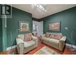 1202 - 250 PALL MALL STREET - 11