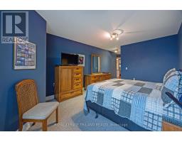 1202 - 250 PALL MALL STREET - 24