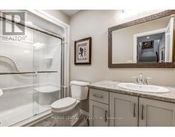 8 - 234 PEACH TREE BOULEVARD - 20