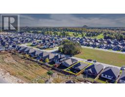 14 ELWOOD STREET - 32