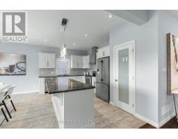 4453 LISMER LANE - 9