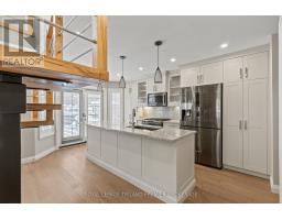 9 - 152 ALBERT STREET - 4