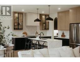 1382 SHIELDS PLACE - 21