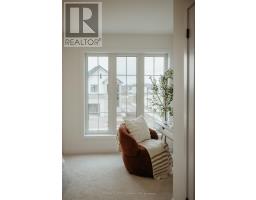 1382 SHIELDS PLACE - 33