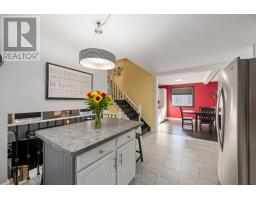 10 DANIELLE CRESCENT - 12