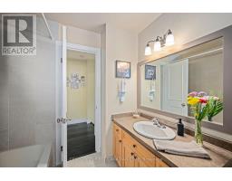 10 DANIELLE CRESCENT - 17