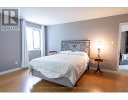 51 QUEEN STREET - 16