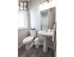 51 QUEEN STREET - 33