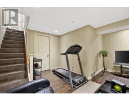 39 - 676 WONDERLAND ROAD S - 26