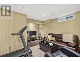 39 - 676 WONDERLAND ROAD S - 27