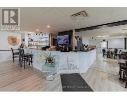 41 MAIN STREET E - 11