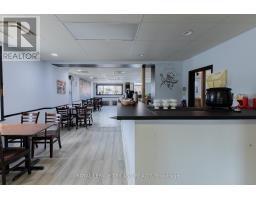 41 MAIN STREET E - 19