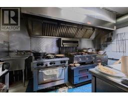 41 MAIN STREET E - 25