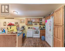 41 MAIN STREET E - 43