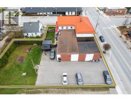 41 MAIN STREET E - 47