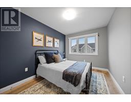 35 - 17 NICHOLSON STREET - 27