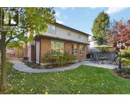 15 MONTE VISTA CRESCENT - 41