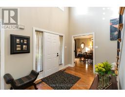 15 MONTE VISTA CRESCENT - 5