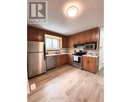 61 LARKSPUR CRESCENT - 7