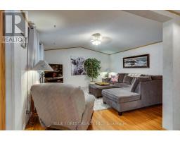 52 - 3100 DORCHESTER ROAD - 4