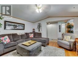 52 - 3100 DORCHESTER ROAD - 7