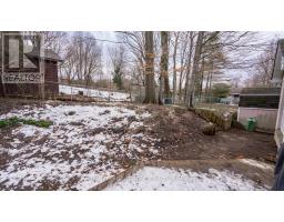 7 BRIARHILL PLACE - 23