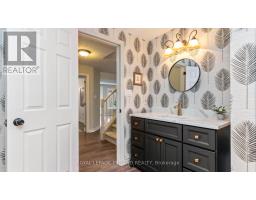 29 WARBLER HEIGHTS - 28