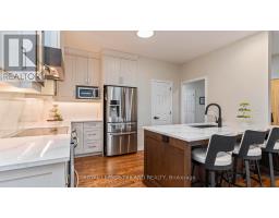 29 WARBLER HEIGHTS - 8