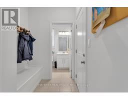 21 CHAMBERLAIN AVENUE - 14