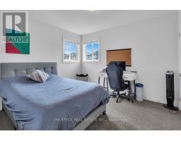 21 CHAMBERLAIN AVENUE - 16