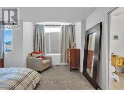 21 CHAMBERLAIN AVENUE - 21